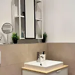 Aura Ii - Modern & Komfortabel, 2-raum Apartament *